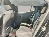 Peugeot E-2008 Active