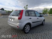 Ford Fiesta 1.25 First Edition - Um dono