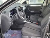 Volkswagen T-Roc 1.0
