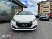 Peugeot 208 1.2 PureTech Signature