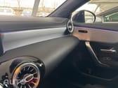 Mercedes-Benz A 250 e AMG Line