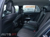 Mercedes-Benz E 300 Outro