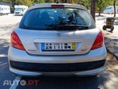 Peugeot 207 C