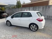 Toyota Auris 1.8 HSD Comfort +P.Sport+Navi