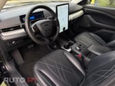 Ford Mustang Mach-E Alargada