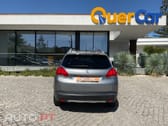 Peugeot 2008 1.2 PureTech Style