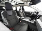 Volvo XC60 2.0 T8 PHEV Momentum Plus AWD