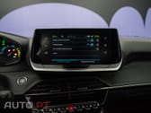 Peugeot E-2008 50 kWh Active Pack
