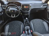 Peugeot 2008 1.2 PureTech Signature