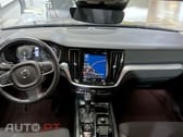 Volvo V60 2.0 T4 Momentum Plus