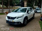 Peugeot 2008 1.2 PureTech Signature
