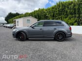 Audi Q7 3.0 TDI quattro tiptronic 7L
