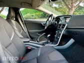 Volvo V40 D2