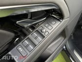 Land Rover Evoque 1.5 P300e AWD R-Dynamic S Auto