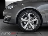 Peugeot 308 1.2 PureTech Allure Faróis Full LED