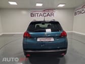 Peugeot 2008 1.2 PURETECH STYLE