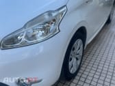Peugeot 208 1.2 VTi Style