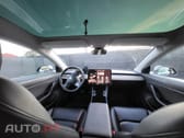 Tesla Model 3 Long-Range RWD