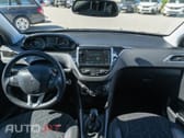 Peugeot 2008 1.2 PureTech Style