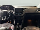 Peugeot 2008 1.2 PureTech Style