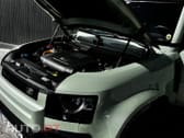 Land Rover Defender 2.0 P300e 110 AWD Trophy Edition Deep Sandglow