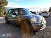 MINI Cooper Cooper D