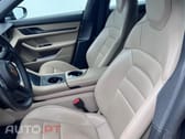 Porsche Taycan 4