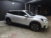 Peugeot E-2008 50 kWh Allure Pack