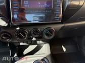 Toyota Hilux 2.4 D-4D 4WD CD Premium Edition