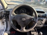 Opel Corsa 1.7 D Janelas Base