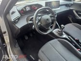 Peugeot 2008 1.2 PureTech Style