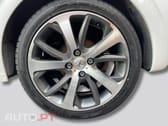 Peugeot 208  1.2 e-THP Féline