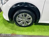 Peugeot E-208 50 kWh Style