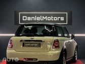 MINI Cooper Cooper D