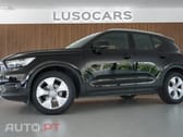 Volvo XC40 T2 Momentum Pro