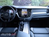 Volvo XC60 2.0 B4 Plus Dark