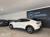 Ford Mustang Mach-E 75.7 kWh Base