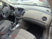 Chevrolet Cruze 1.6 LS