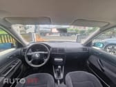 Volkswagen Golf 1.4i Confortline JE+AC