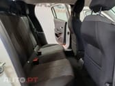 Peugeot 208 1.2 Hybrid Allure e-DCS6
