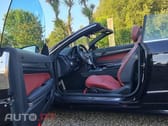 Mercedes-Benz E 220 Outro