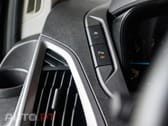 Ford Transit Custom Adaptada p/ 3 cadeiras de rodas
