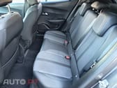Peugeot 2008 1.2 PureTech Allure EAT8