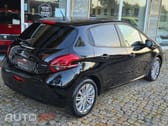 Peugeot 208 1.2 PureTech Style