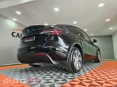 Tesla Model Y Standard Long Range RWD
