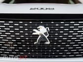 Peugeot 2008 1.2 PureTech Allure EAT8