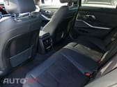 BMW 330 e Pack Desportivo M Auto