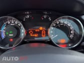 Peugeot 3008 2.0 HDi Hybrid4 99g