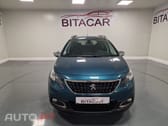 Peugeot 2008 1.2 PURETECH STYLE