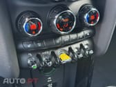 MINI Cooper Cooper SE Premium Essential